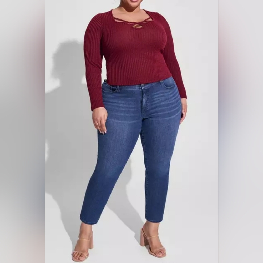 Torrid 22R Perfect Skinny Mid Rise Ankle Premium Stretch Jeans